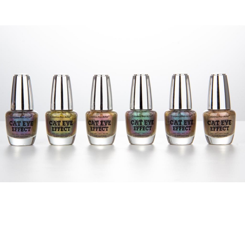 Cat Eye Effect Nail Poli···